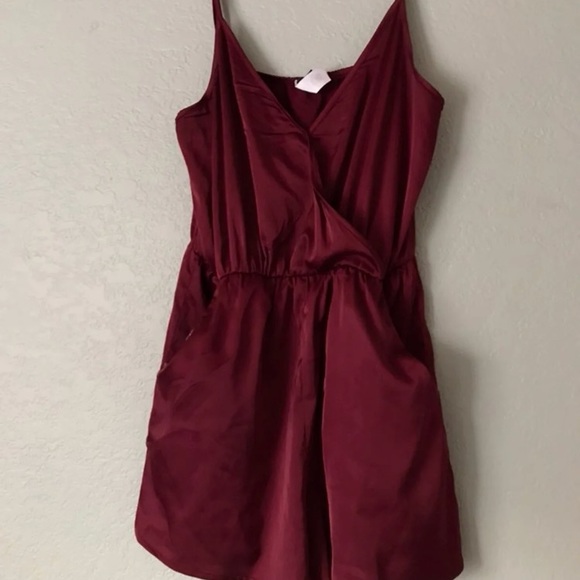 Romper - Picture 2 of 3